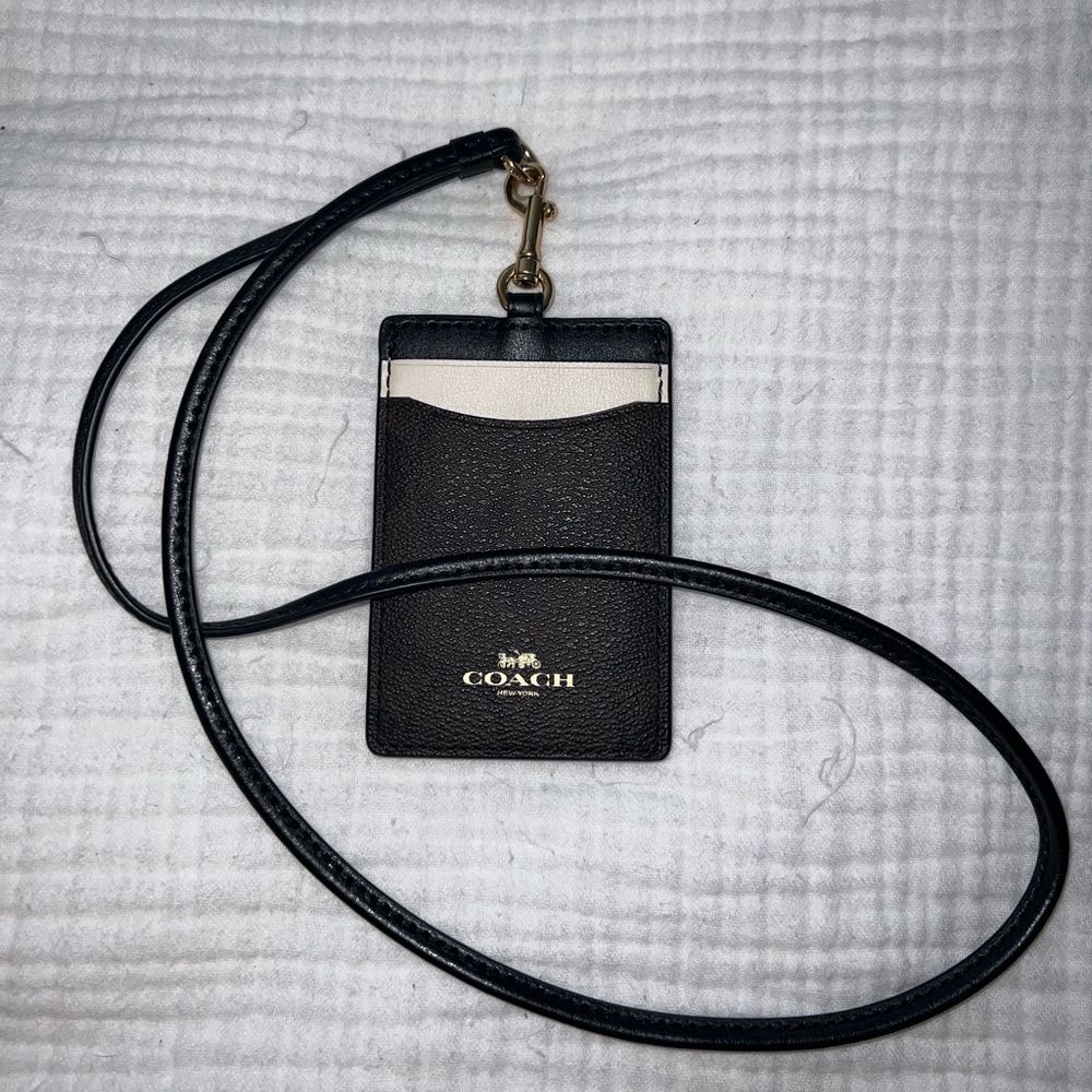 NWOT Coach Signature 6237 Black Brown Signature ID Case Holder Lanyard